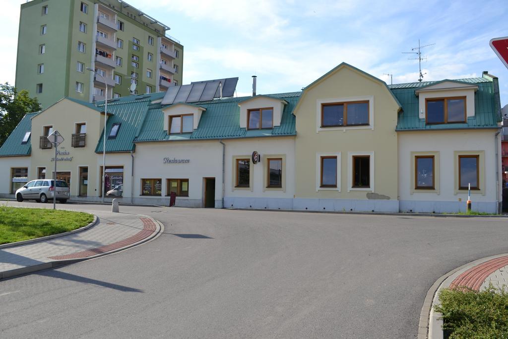 Penzion U Zámecké Zahrady Hotel Lipník nad Bečou Exterior foto